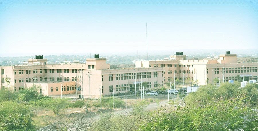  Shri Bhausaheb Hire Government Medical College 