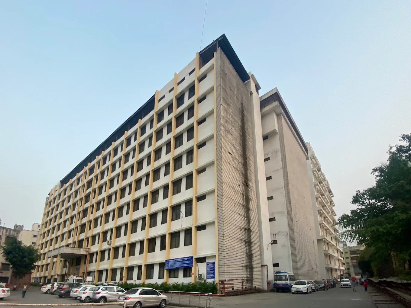 Smt. Kashibai Navale Medical College and General Hospital