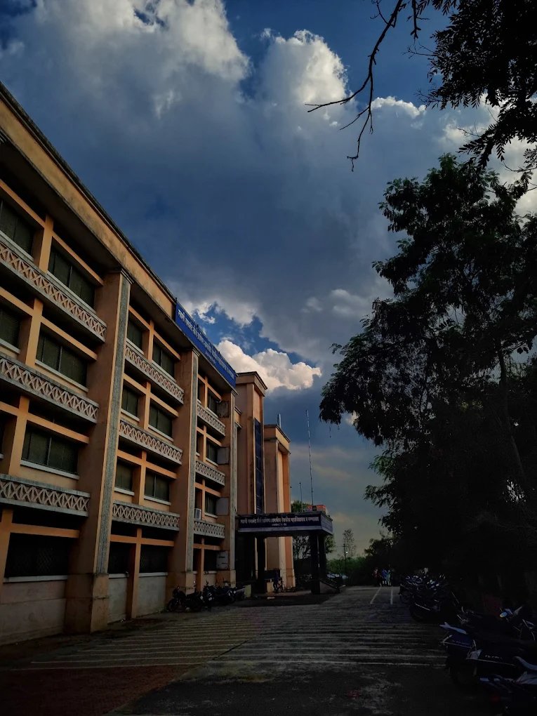 SRTR Medical College